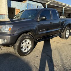 2012 Toyota Tacoma