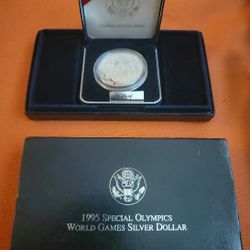 Philadelphia Mint 1995-P Special Olympics World Games Silver Dollar Choice Proof Collectible Condition Commemoratives