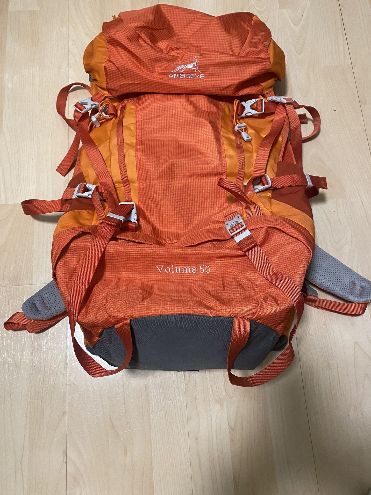 Ameiseye Hiking Backpack 