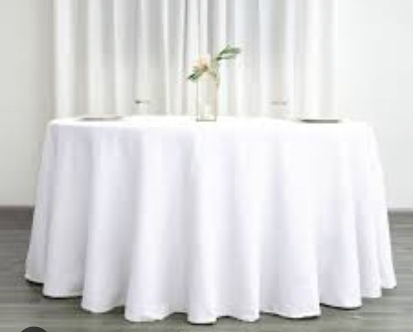 Round Table Cloths 