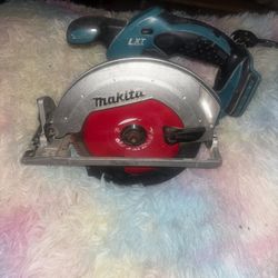 Makita LXT XGS02 Saw 