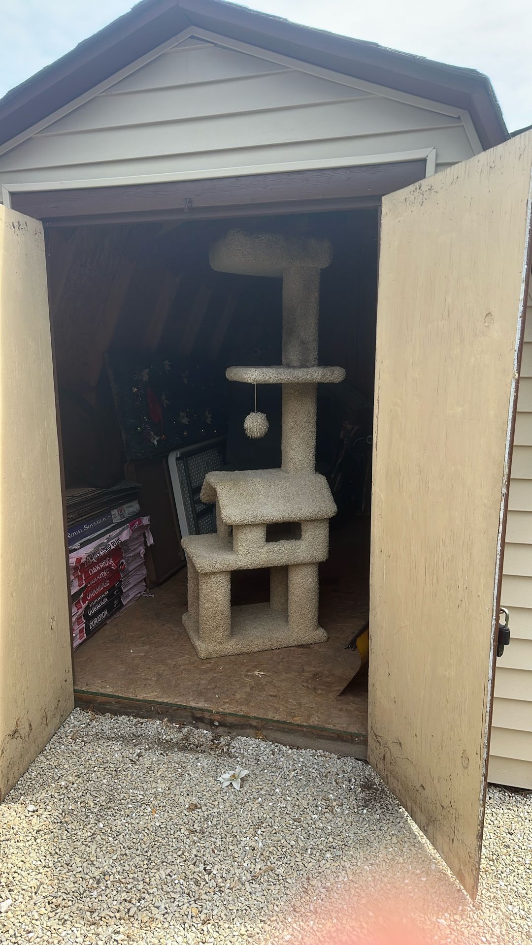 Cat Tower- Carpeted 