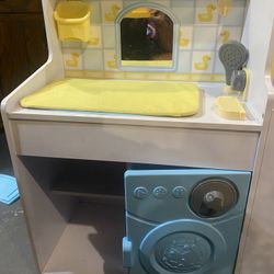 Melissa & Doug Mine to Love Baby Care Center