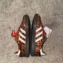 Sambo OG Leopard print (size 5 in women)
