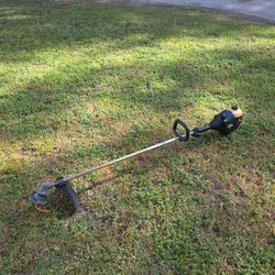 "Runs Good, No Issues!" Craftsman 32cc Gas Weed Eater