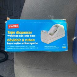 STAPLES 1" TAPE DISPENSER WEIGHTED NON-SKID BASE Cream 10566 - NEW