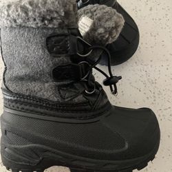 Toddler Snow Boots Sz 5/6