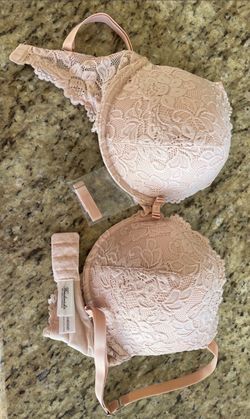 Fredericks of Hollywood Bra