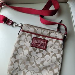 GENTLY USED coach purse. Great condition. 