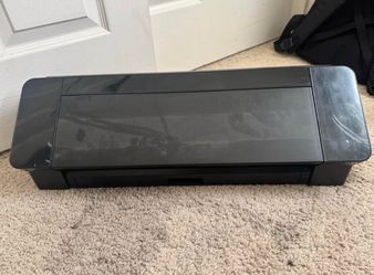 Silhouette cameo 4 cutting machine
