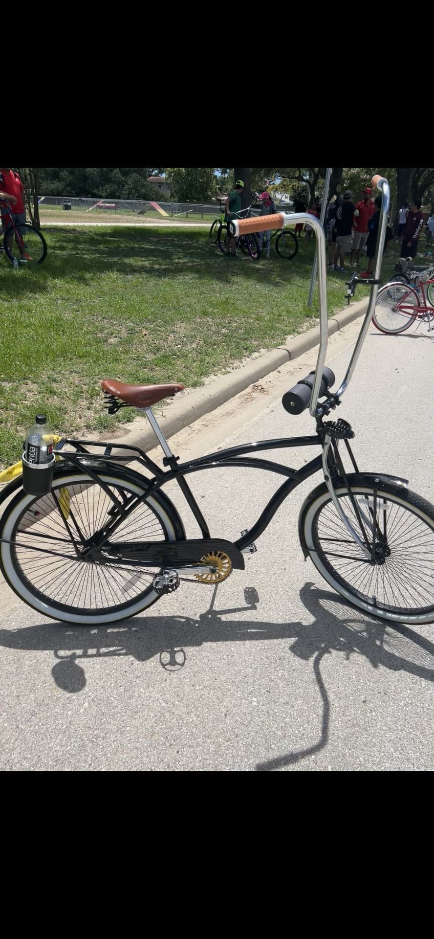 Custom 26” Huffy Nel Lusso Cruiser Bike