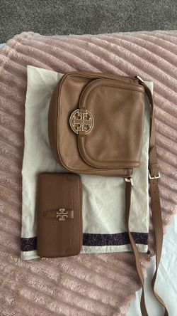 Tory Burch purse and wallet