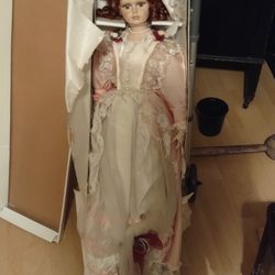 Various Vintage Dolls