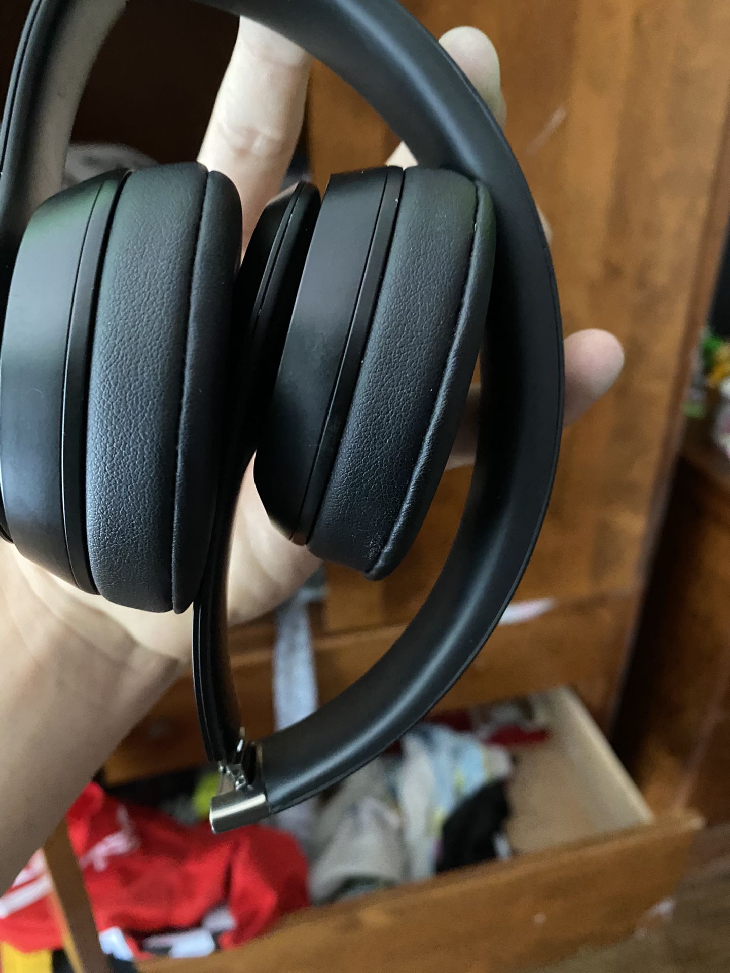 Beats Solo 4 Bluetooth Wireless On-Ear Headphones
