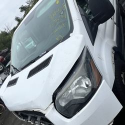 Ford Transit -150 2015