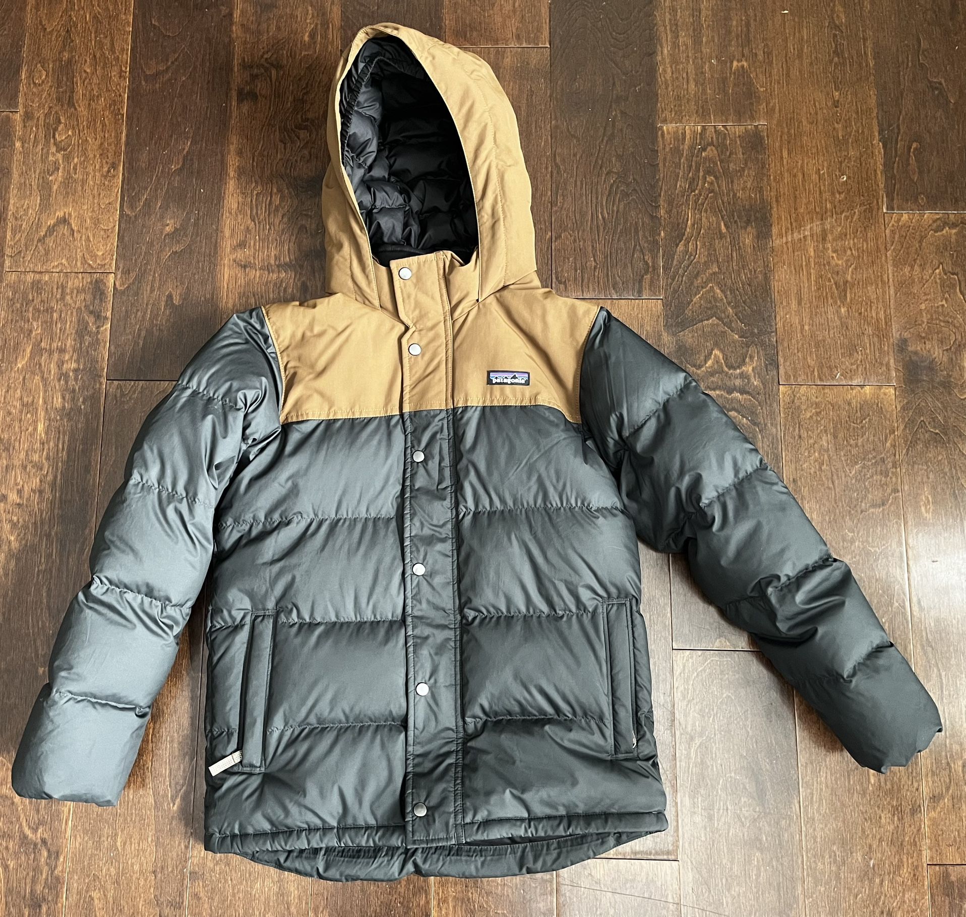 Patagonia Bivy Down Hooded Jacket - Boys Size Large