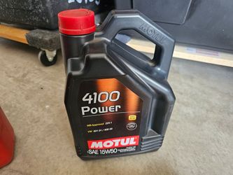 15w50 Motul 4100 5.23 qt