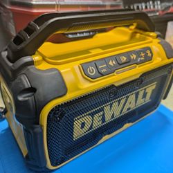 DeWalt Radio 