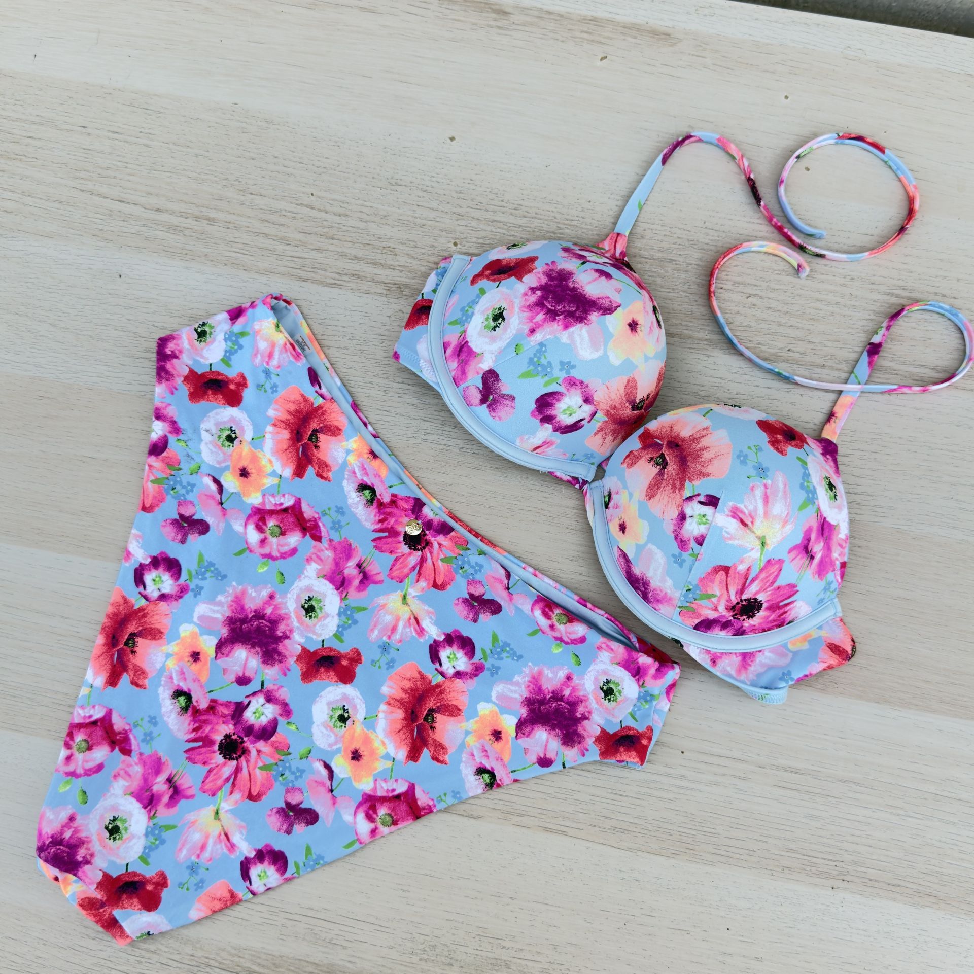 Victoria’s Secret Floral Bikini - Size 36B Top / Size L Bottom