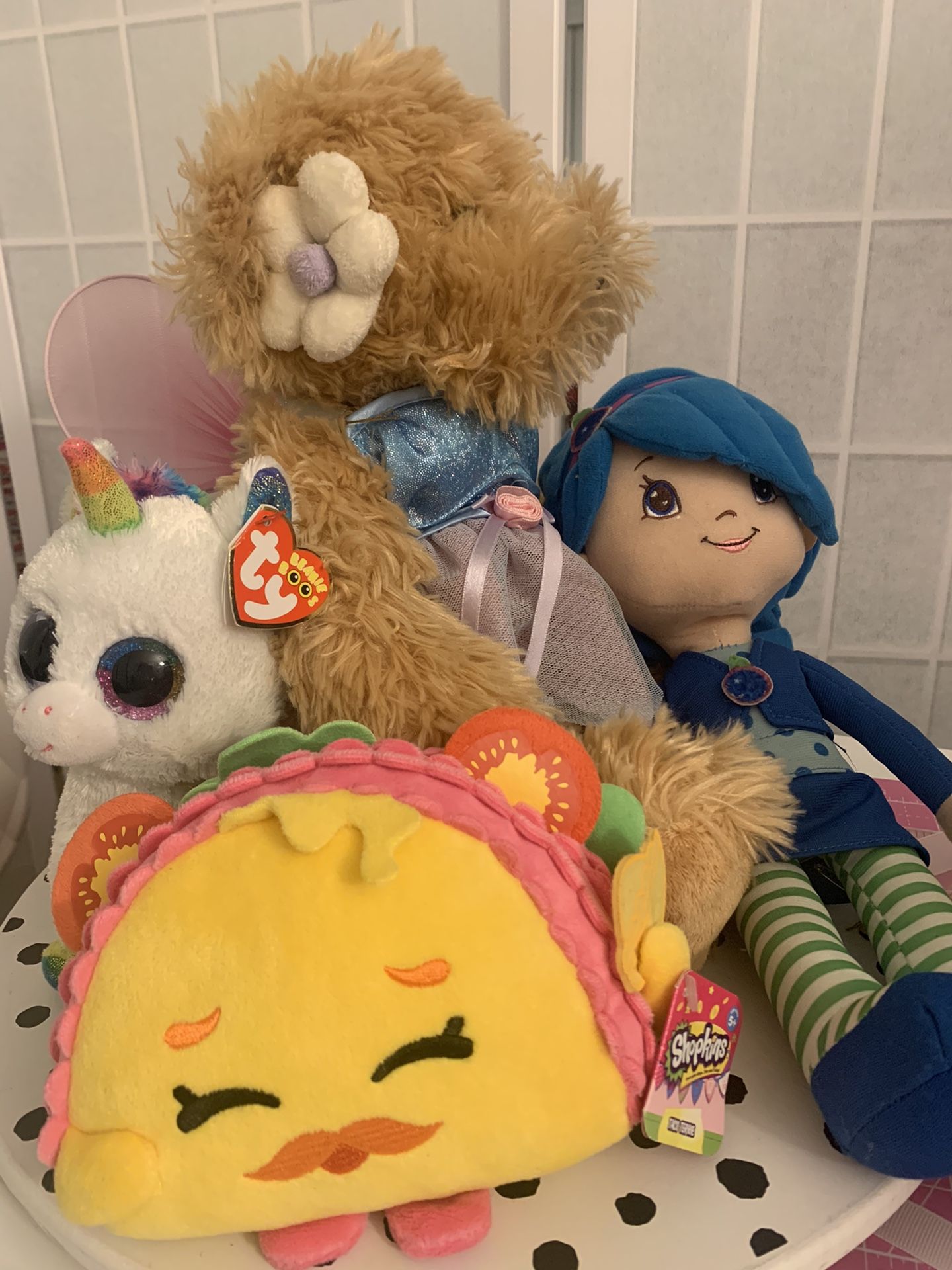 Bear Factory , Strawberry Shortcake, TY Beanie, Shopkins