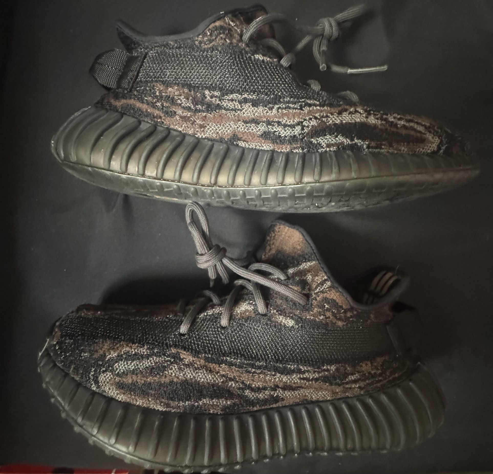 Adidas YEEZY Boost 350 V2 ‘MX Rock’ Size 8.5M