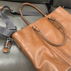 LEATHER COACH SUN BAG