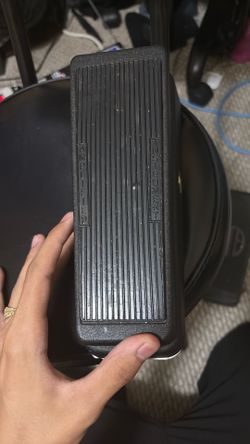 Mustang LT25 and Wah