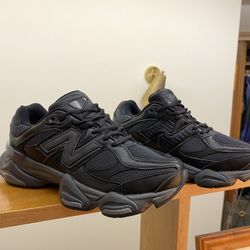New Balance 9060 Black Leather Mens Size 9.5