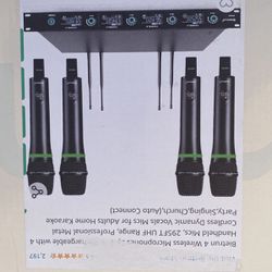 Professional 4 Channels Rechargeable Microphone System 