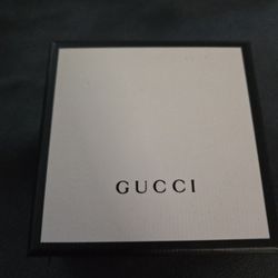 Authentic Ring Square G19