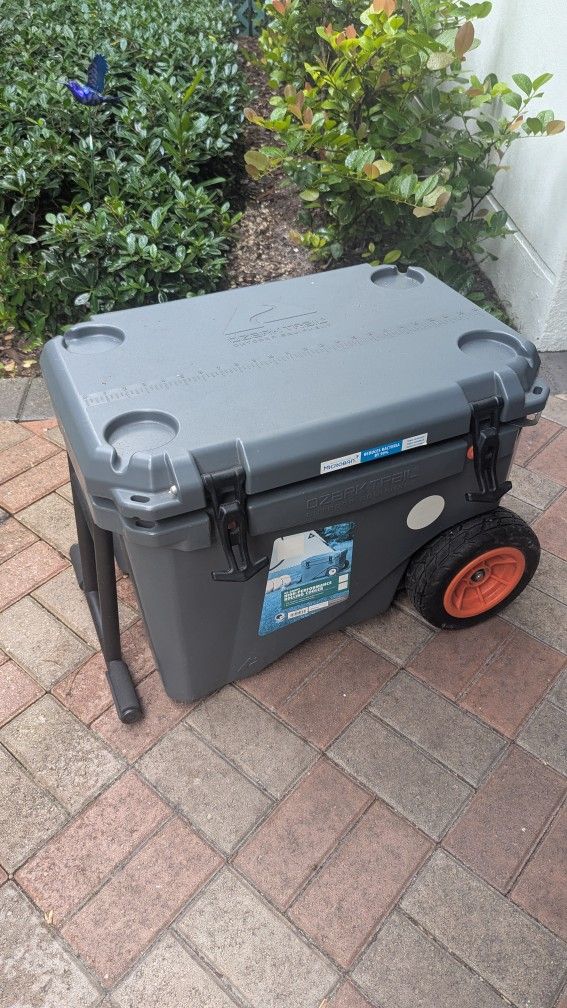 Ozark trail 45 Quart