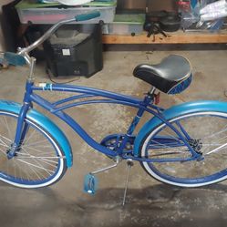 Cranbrook Beach Cruiser. Needs Pedal