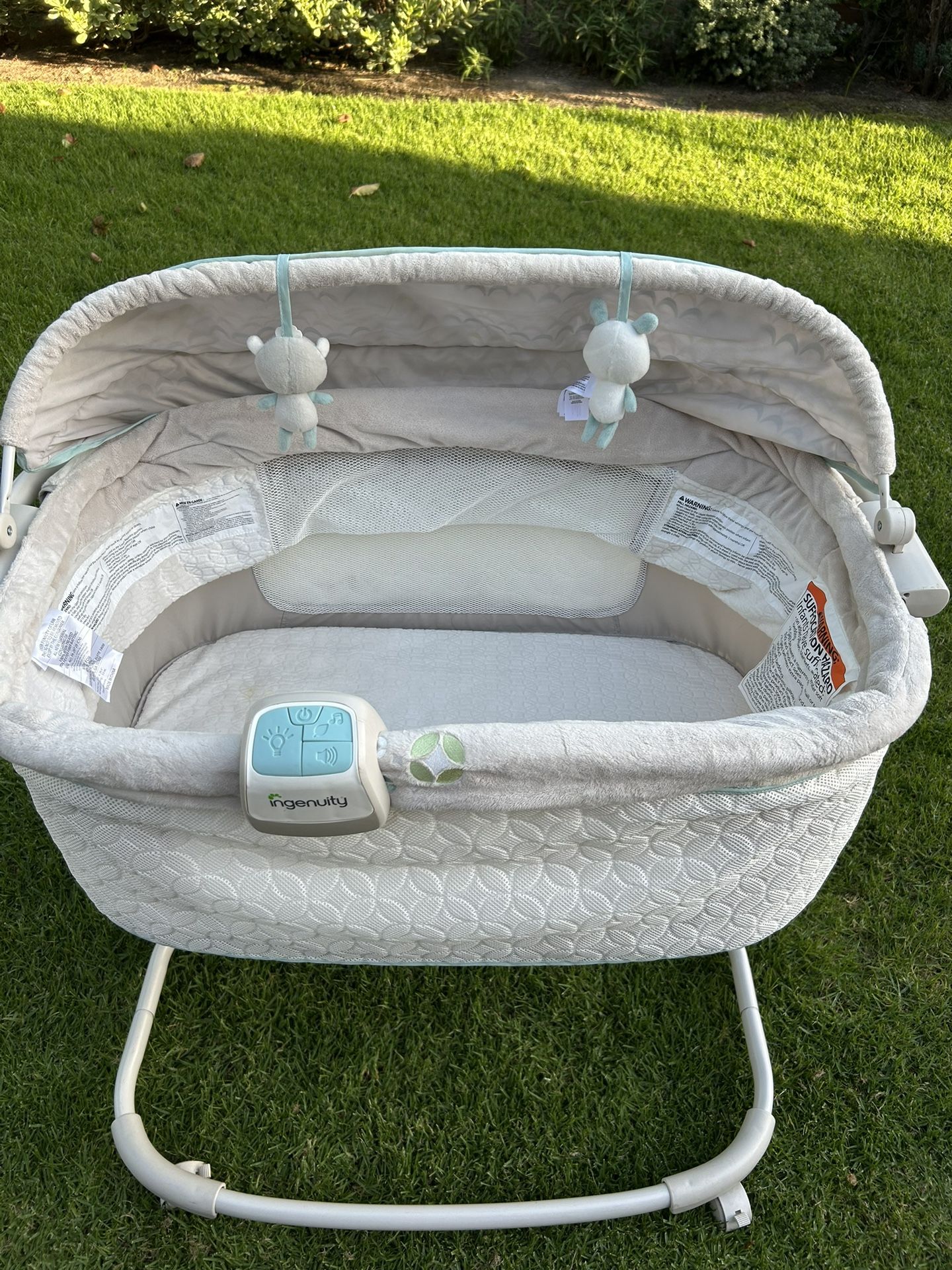 Ingenuity Dream Hero Starlight 3-in-1 Co-Sleeping Bassinet - Lume