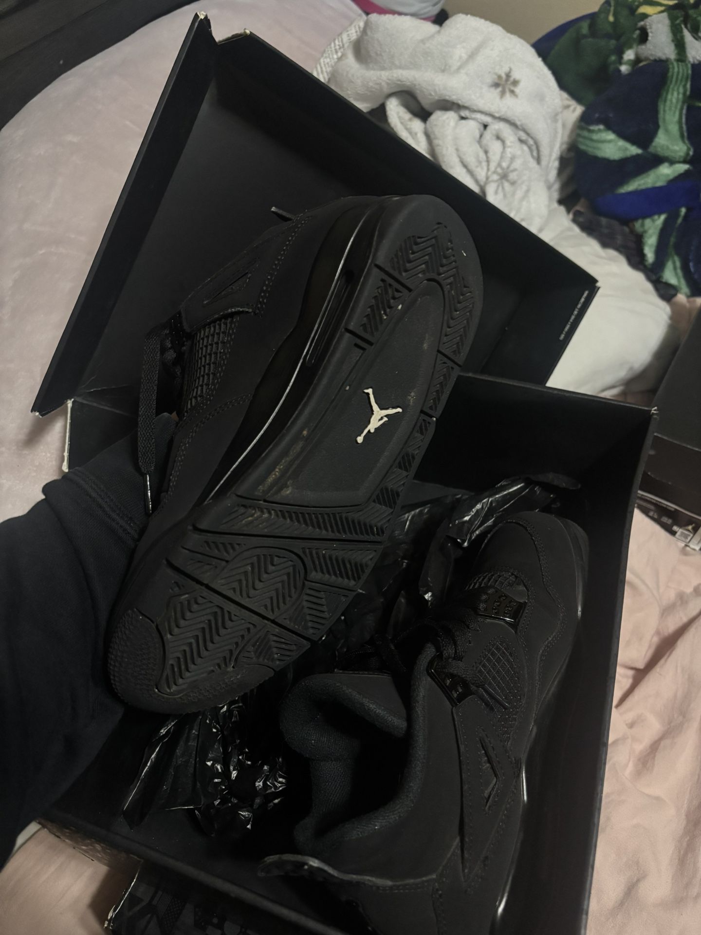 Jordan 4 Black Cats