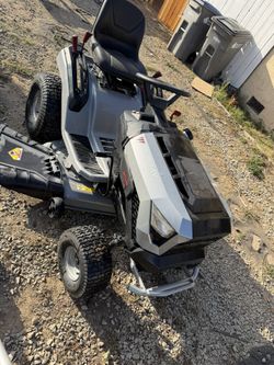 Murray MT200 42 in. 19.0 HP 540cc EX1900 Series Briggs and Stratton Engine Automatic Gas Riding Lawn Tractor Mower