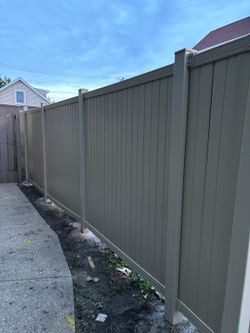Fence S