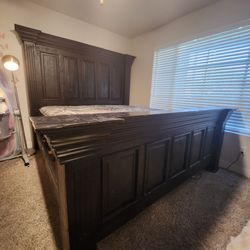 California King Bedroom set