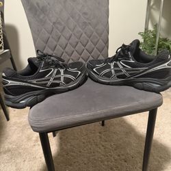 ASICS 1130 Black Pure Silver 