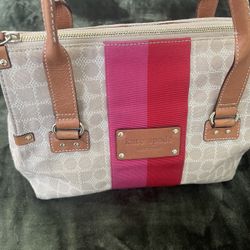 Kate spade Handbag. 