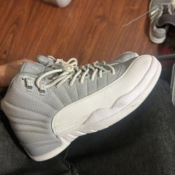 Jordan 12 