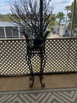 Black Wrought Iron Plant Stand