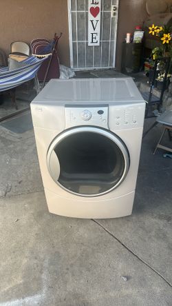 Secadora de gas Kenmore good working condition