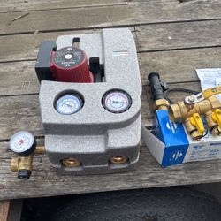 Grundfos  UP XL maintenance, free circulator with insulation shell Solar Pump Station 