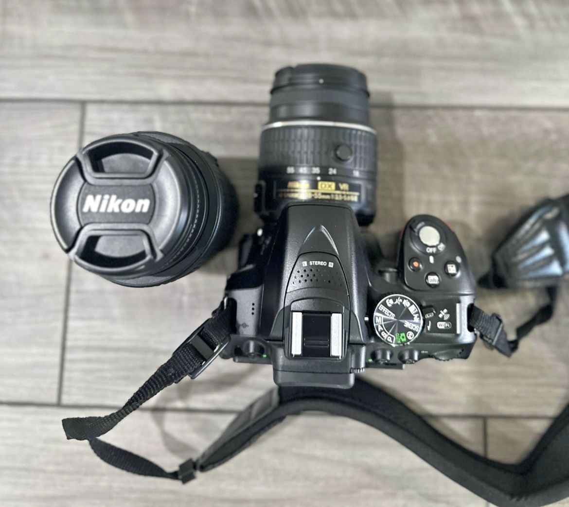 Nikon D5300 DSLR Camera