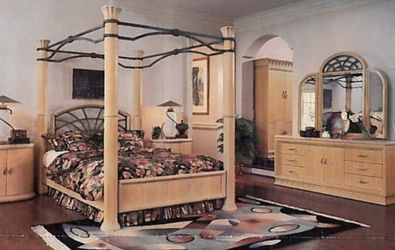 Thomasville King size bedroom set.