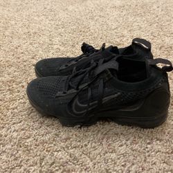 Nike Air Max Shoes Size 5