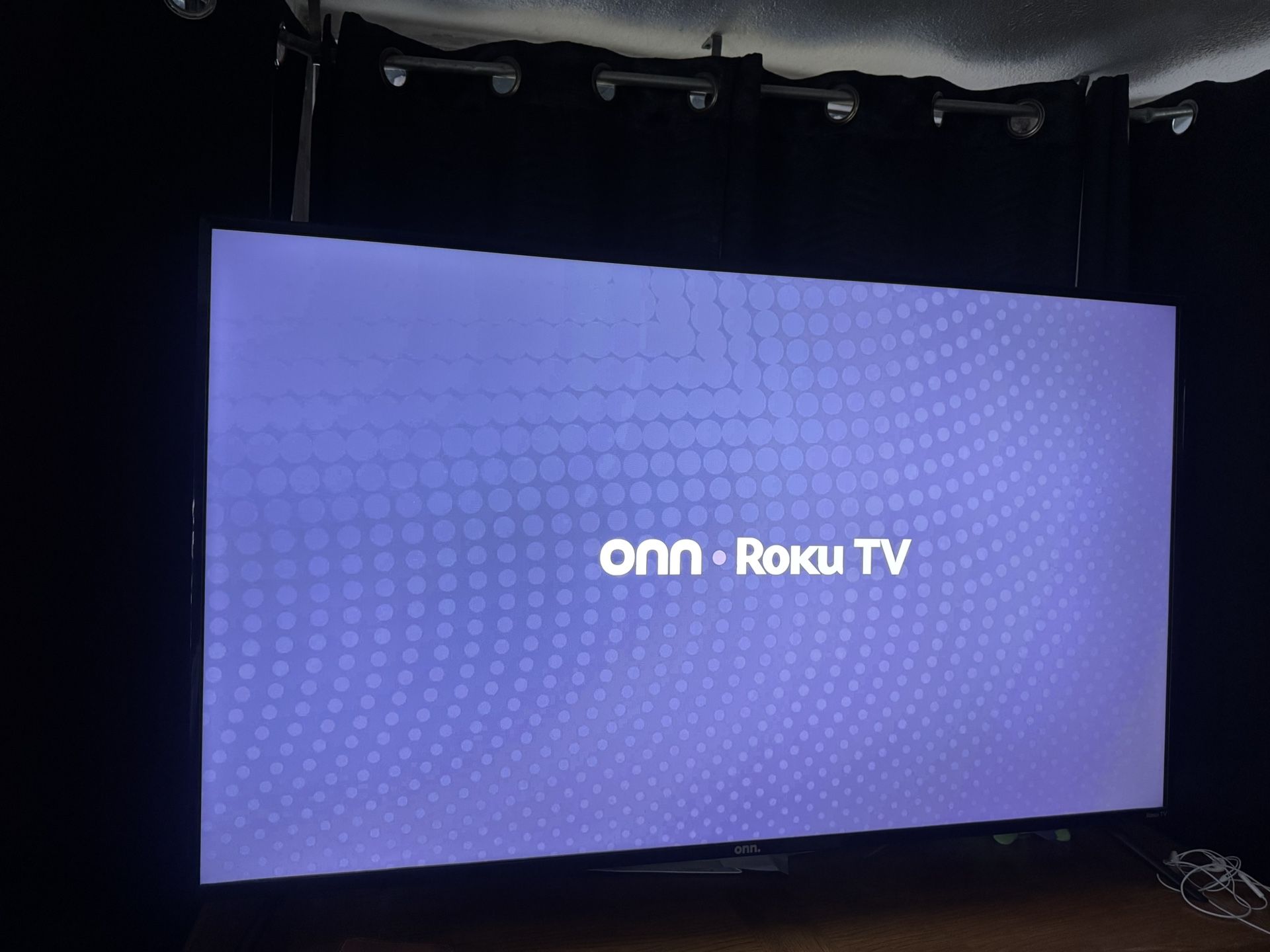 Roku Flat Screen Tv 50’