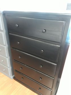 Double Knob Big Dresser