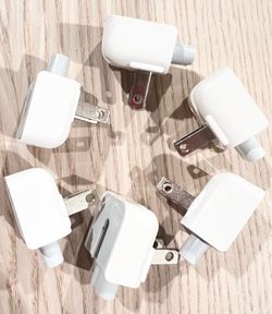 Apple MacBook Computer Laptop AC Plug Adapter Power Cord Charger 2 Prong