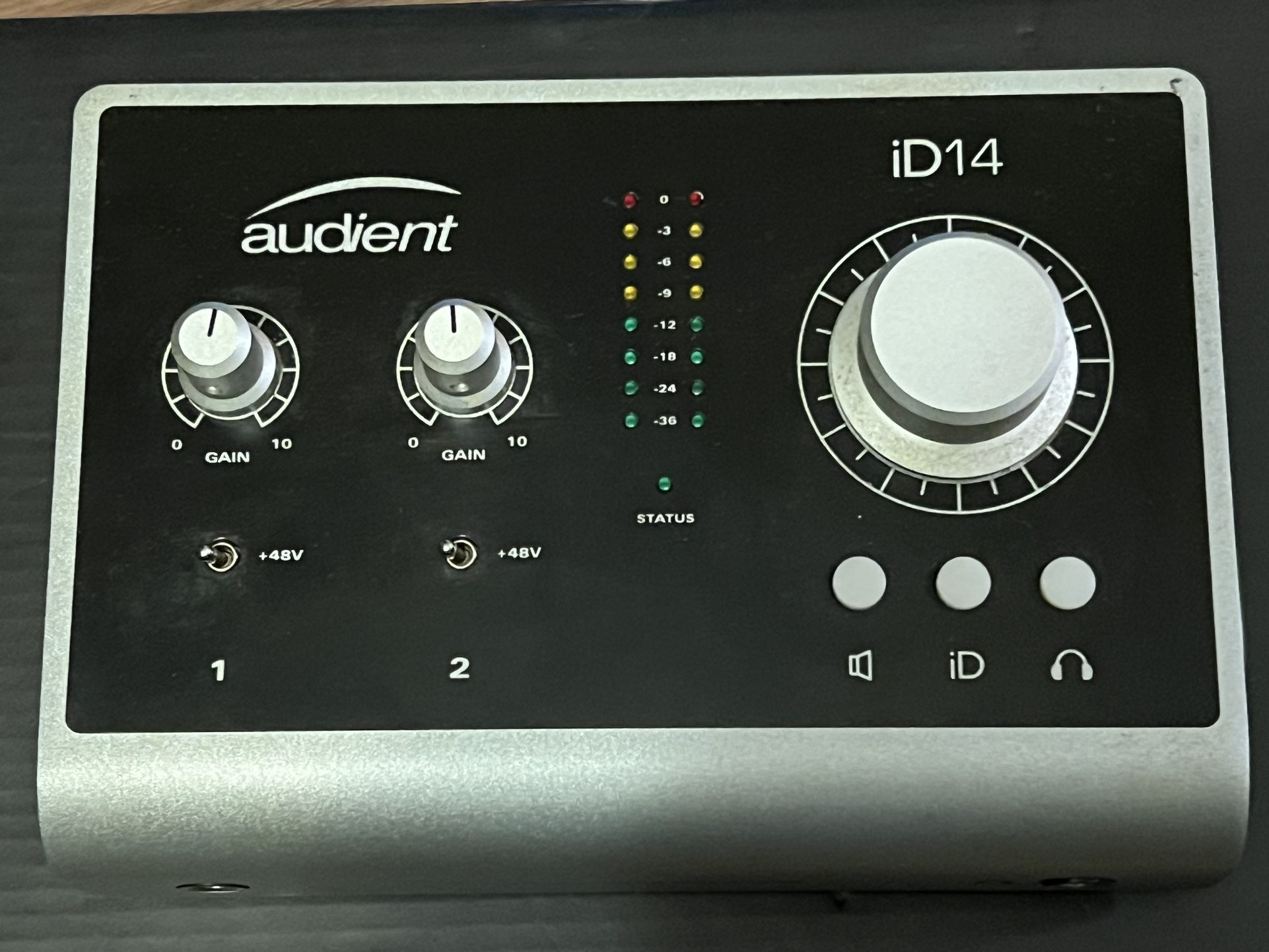 Audient ID14 Audio Interface